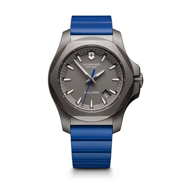 VICTORINOX - WATCHES
